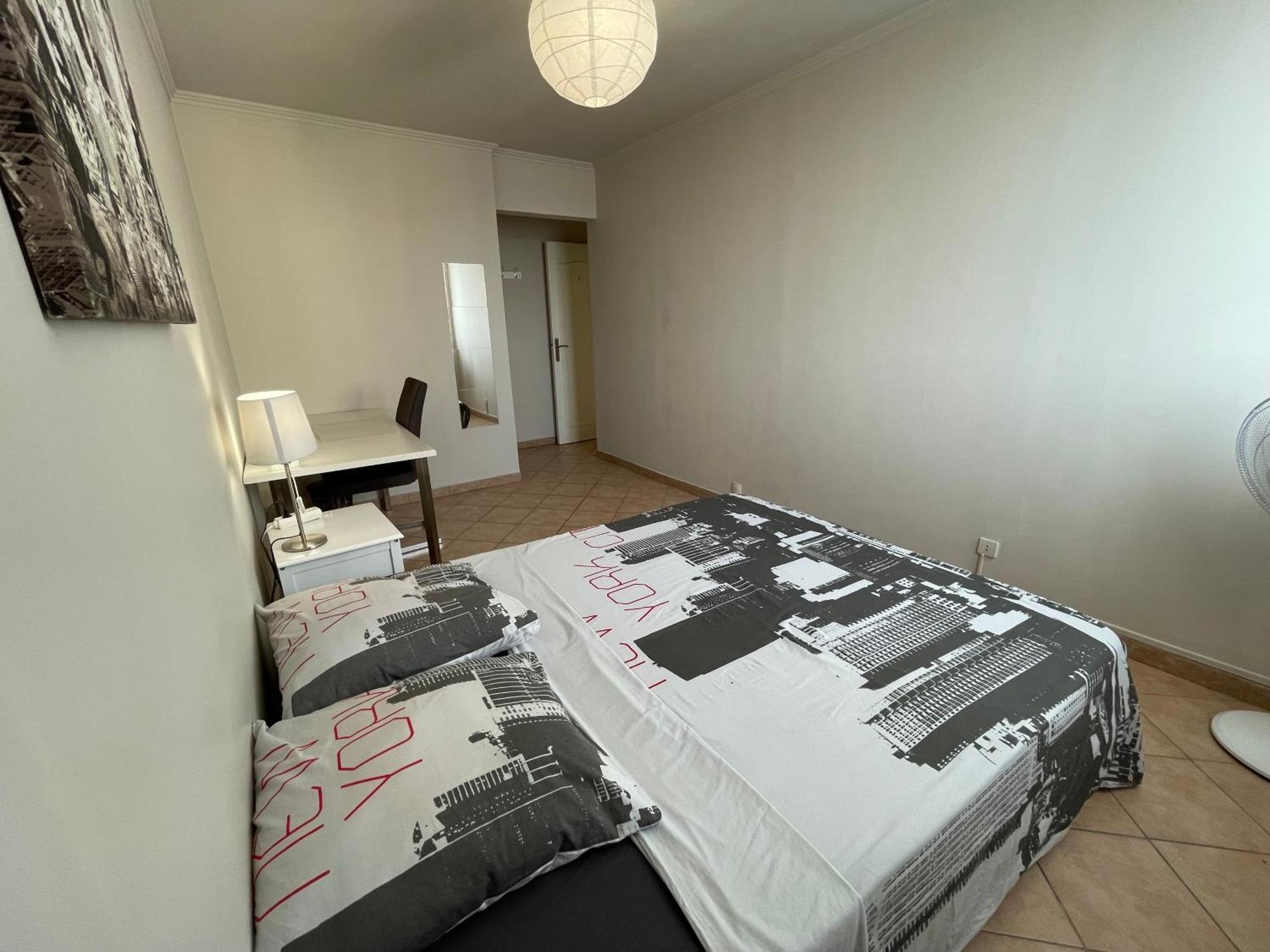 Chambre Privee En Colocation Dans Un Appartement Vaulx En Velin Centre ภายนอก รูปภาพ