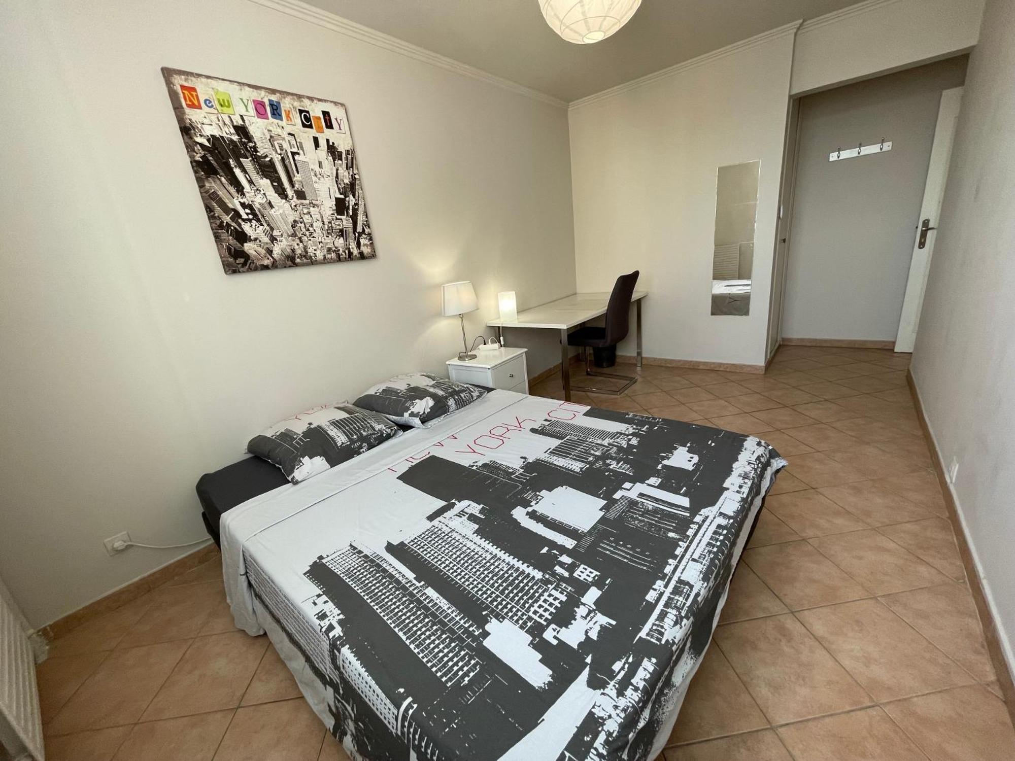 Chambre Privee En Colocation Dans Un Appartement Vaulx En Velin Centre ภายนอก รูปภาพ